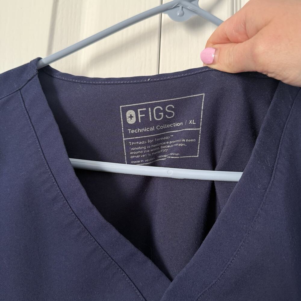 Figs Technical Collection Catarina One Pocket Scrub Top Shirt Women XL Navy Blue - Picture 6 of 7